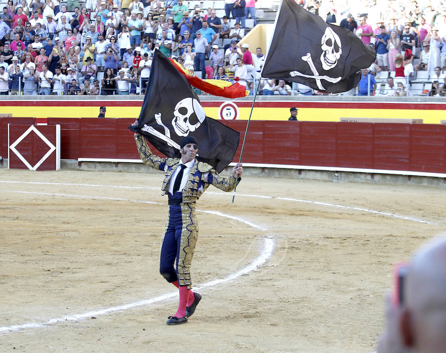 Fotos: Juan Jose Padilla se despide de la plaza de toros de Palencia