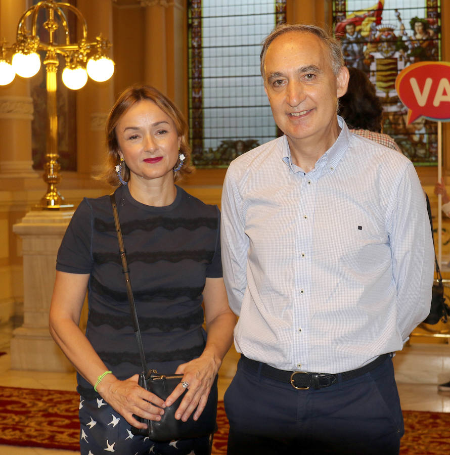 Concentración en el salón de recepciones del Ayuntamietno de Valladolid, en el inicio de las fiestas 2018.