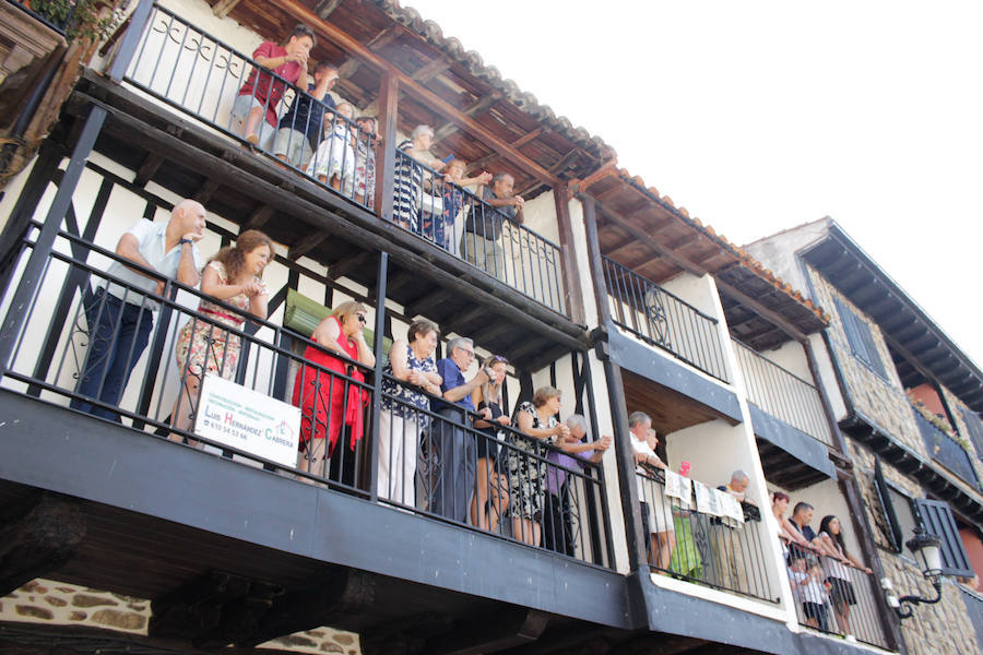 Fotos: Las cintas y el paleo animan Sotoserrano