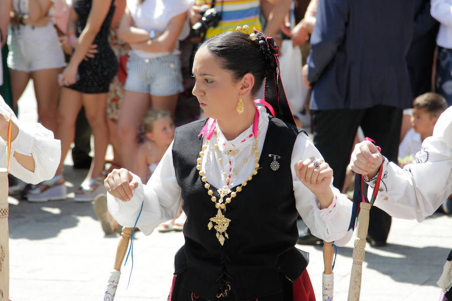 Fotos: Las cintas y el paleo animan Sotoserrano