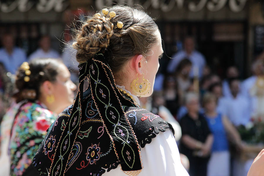 Fotos: Las cintas y el paleo animan Sotoserrano