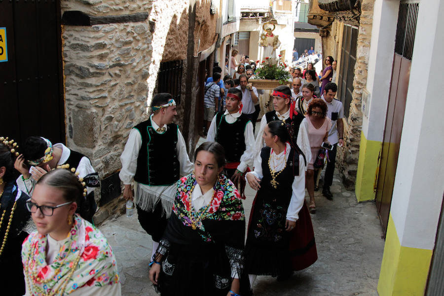 Fotos: Las cintas y el paleo animan Sotoserrano