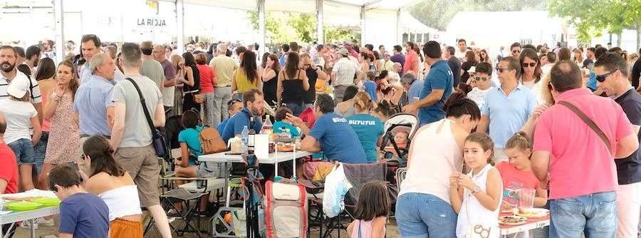 Fotos: Inauguración de las Casetas Regionales