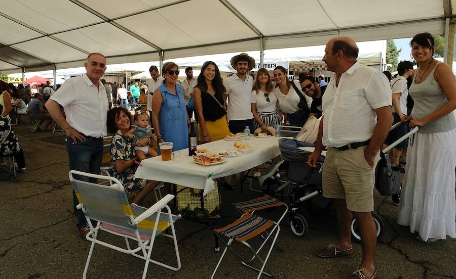 Fotos: Inauguración de las Casetas Regionales