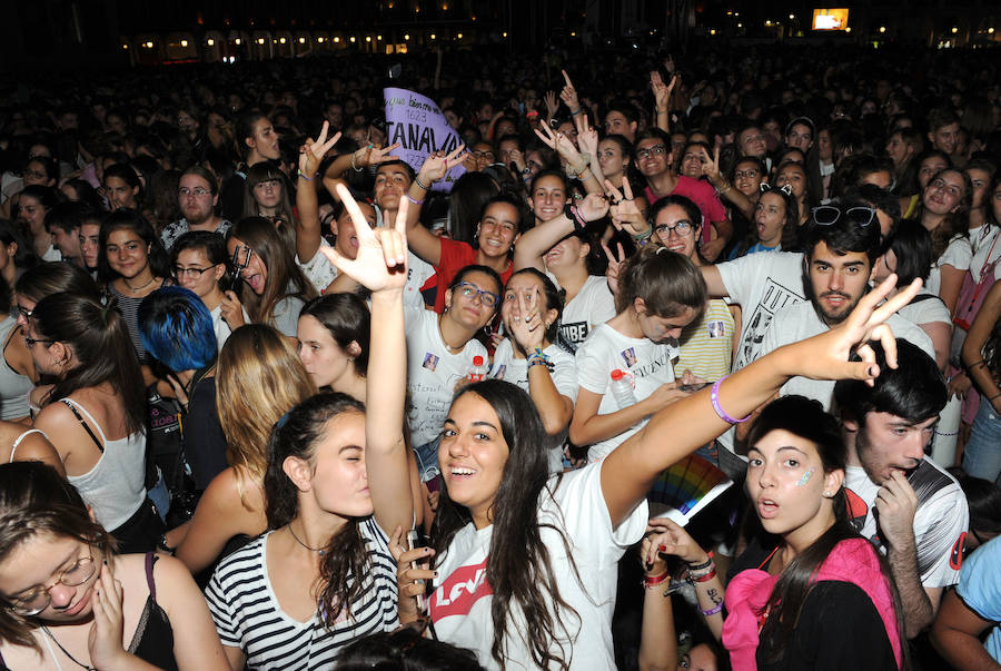 Fotos: Los &#039;triunfitos&#039; abarrotan la Plaza Mayor de Valladolid