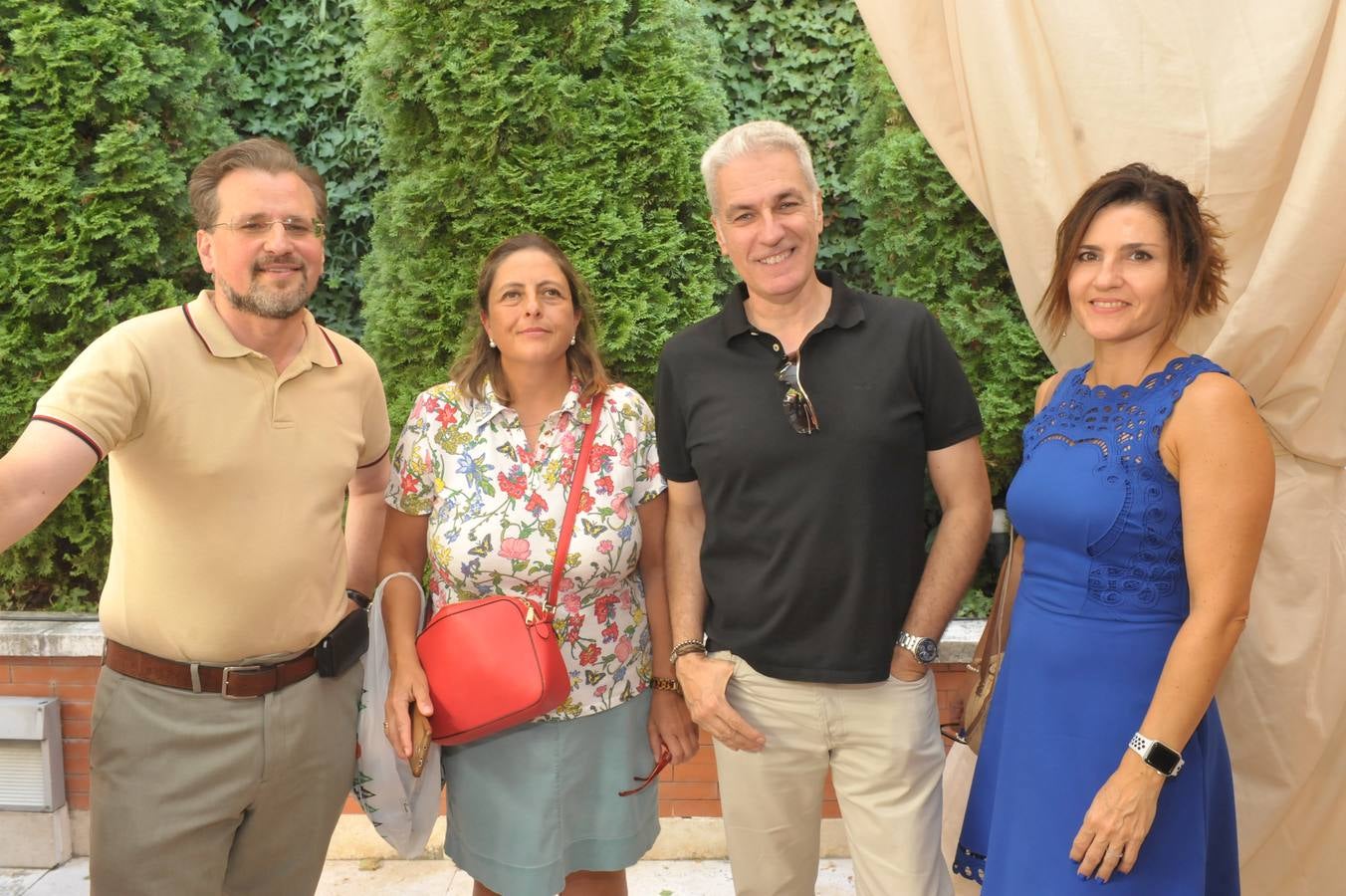 De la Asociación Familiar Delicias asistieron al aperitivo Zara Omara Martos, Reyes Álvarez, Juan Luis Velicias y VÍctor Martos.