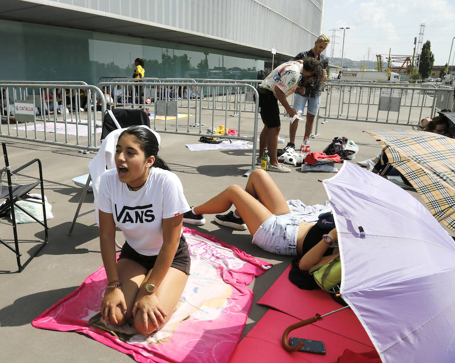 Fotos: Colas antes del concierto de Maluma