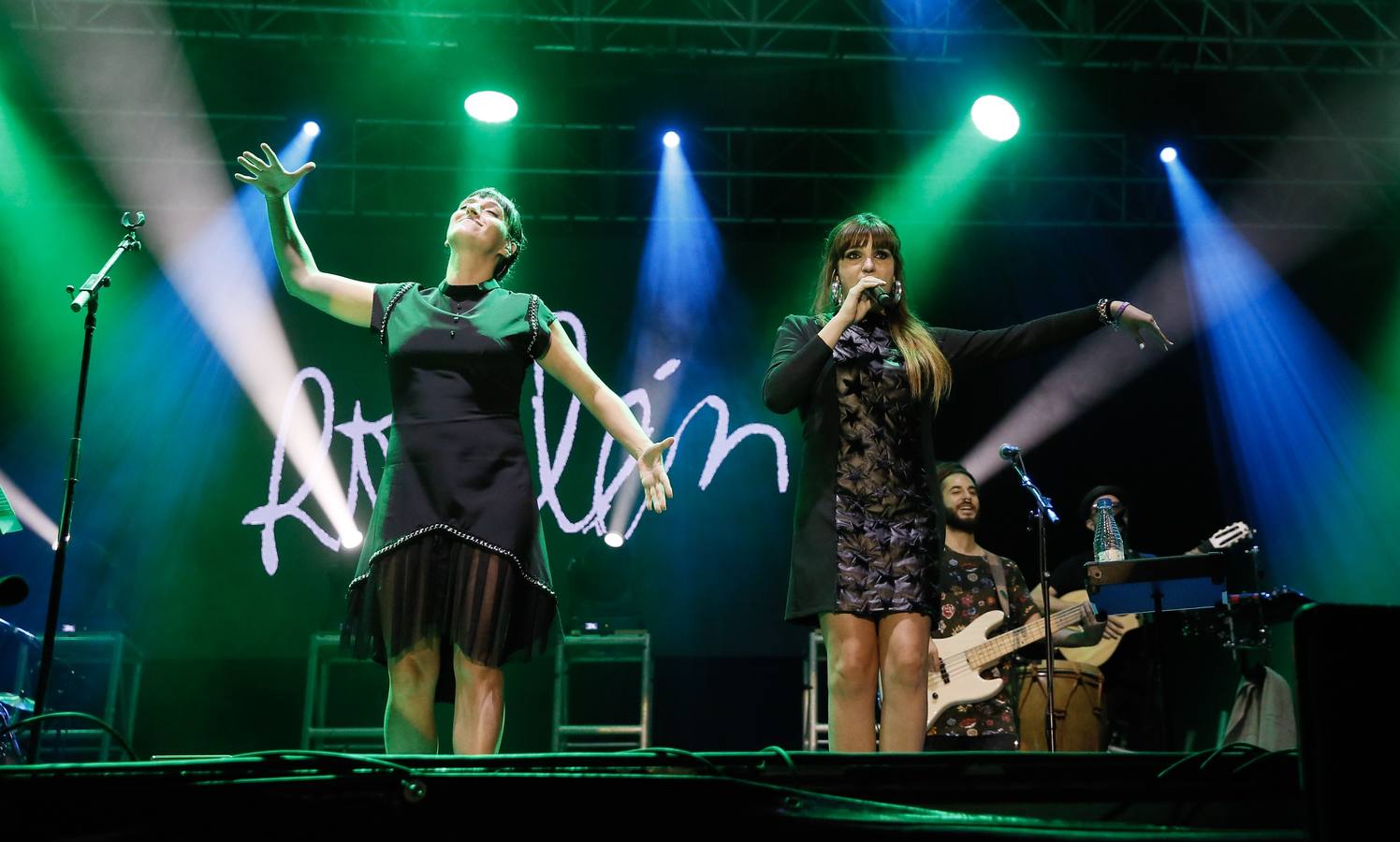 Fotos: Concierto de Rozalén en la Plaza Mayor de Valladolid