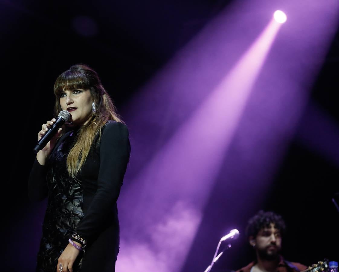 Fotos: Concierto de Rozalén en la Plaza Mayor de Valladolid