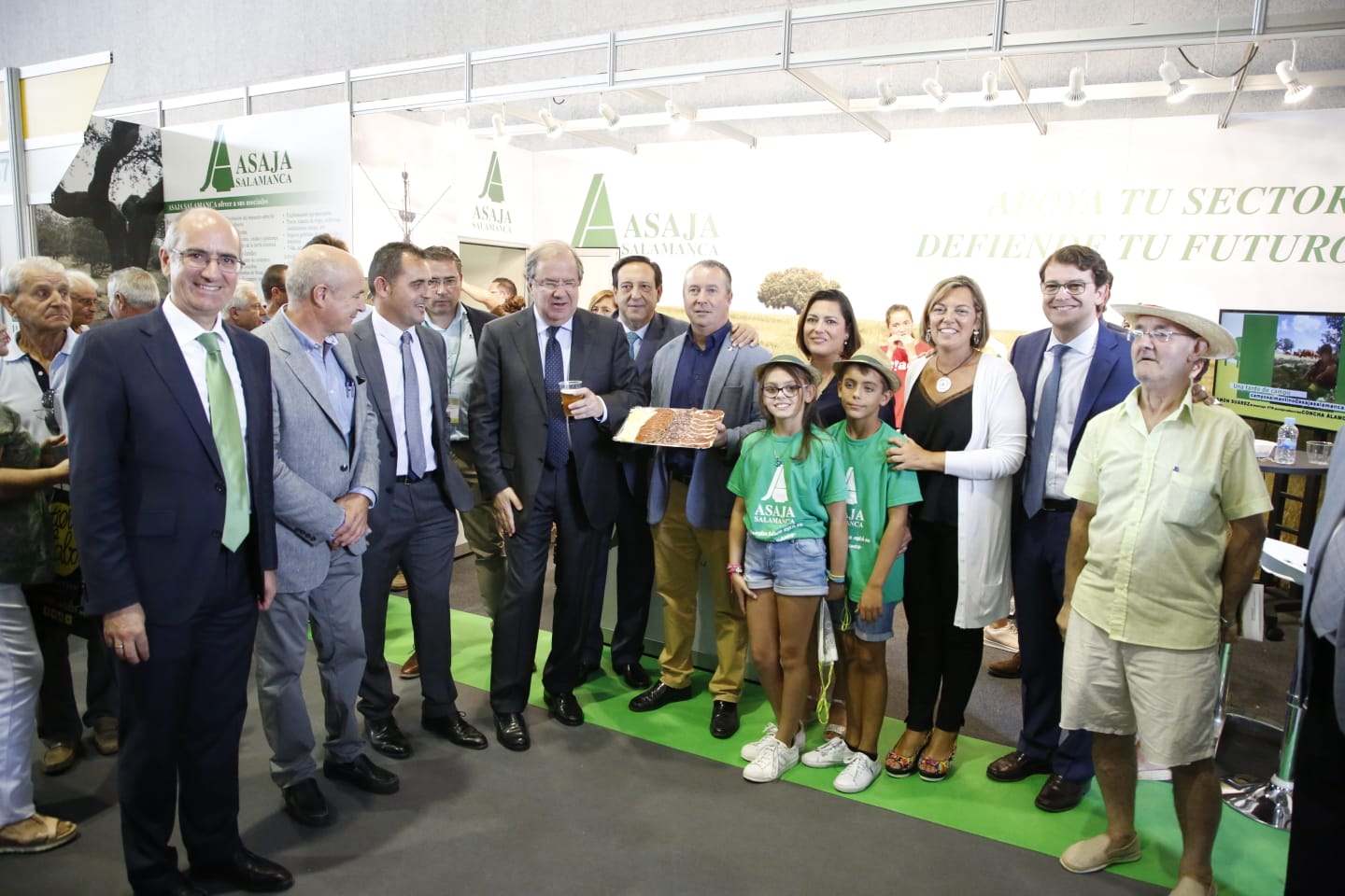 Fotos: Visita de los Reyes a la Feria Agropecuaria de Salamanca