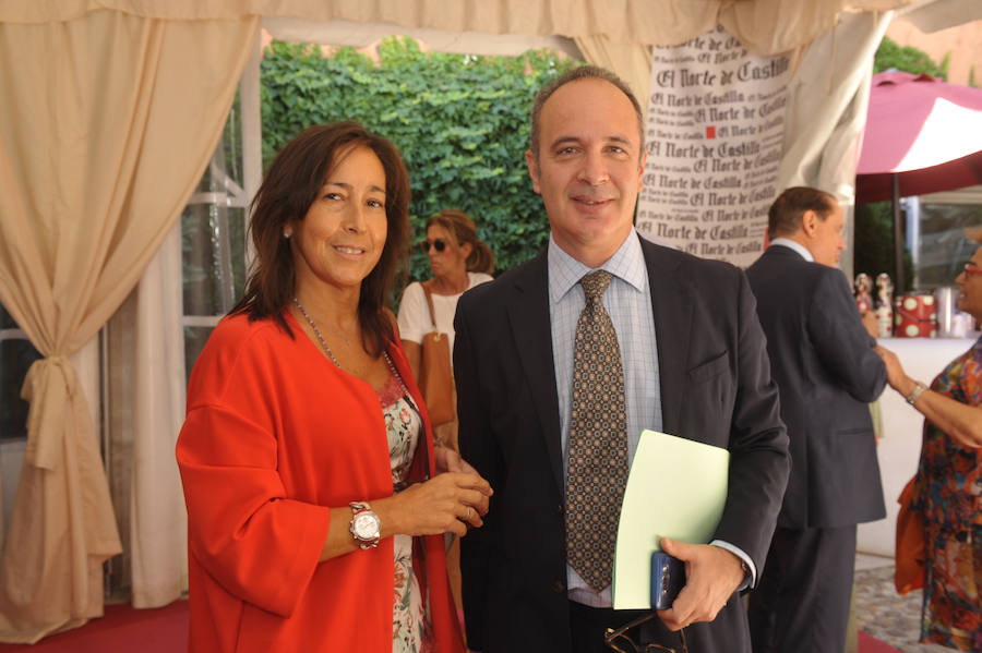 María Eugenia García y Pedro Arroyo, gerente de Aquavall.