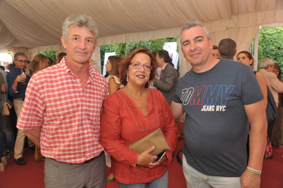 Sarbelio Fernández, Arancha Fernández y Javier Sastre, de Independientes por Arroyo (IPAE).
