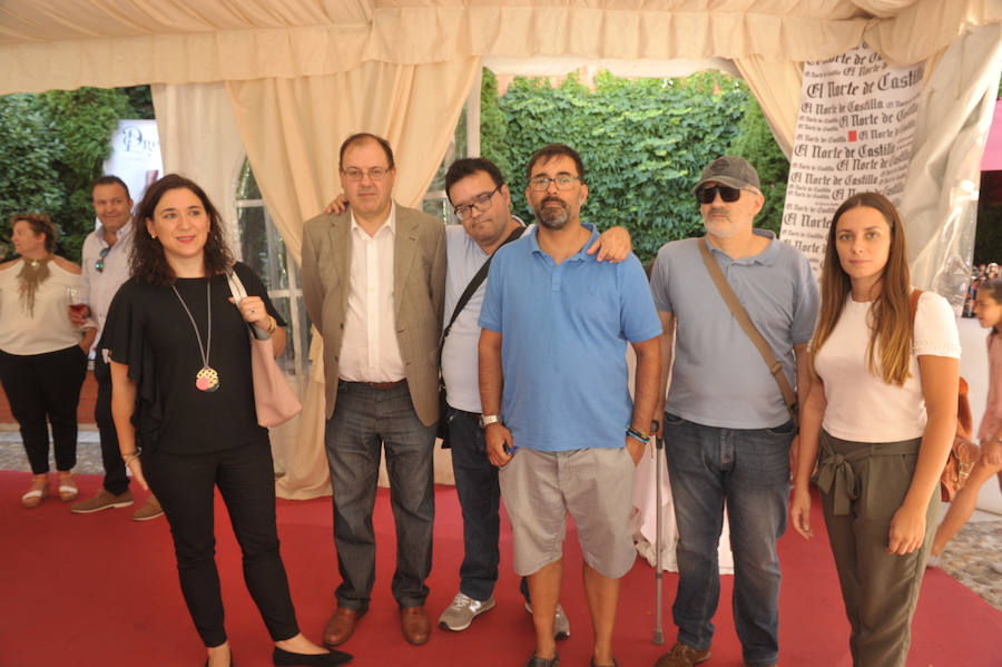 De la Asociación El Puente Salud Mental asistieron Silvia de la Fuente, Óscar Díez, Pepe Claudio, David Martín, Ángel Martínez y Susana Sixto.