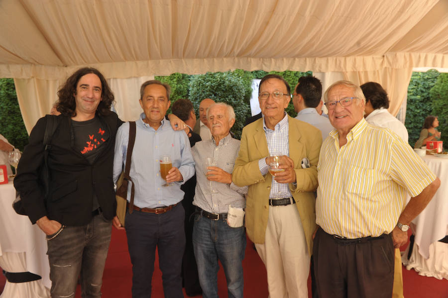 Invitados a la caseta del diario en las fiestas de la Virgen de San Lorenzo en Valladolid