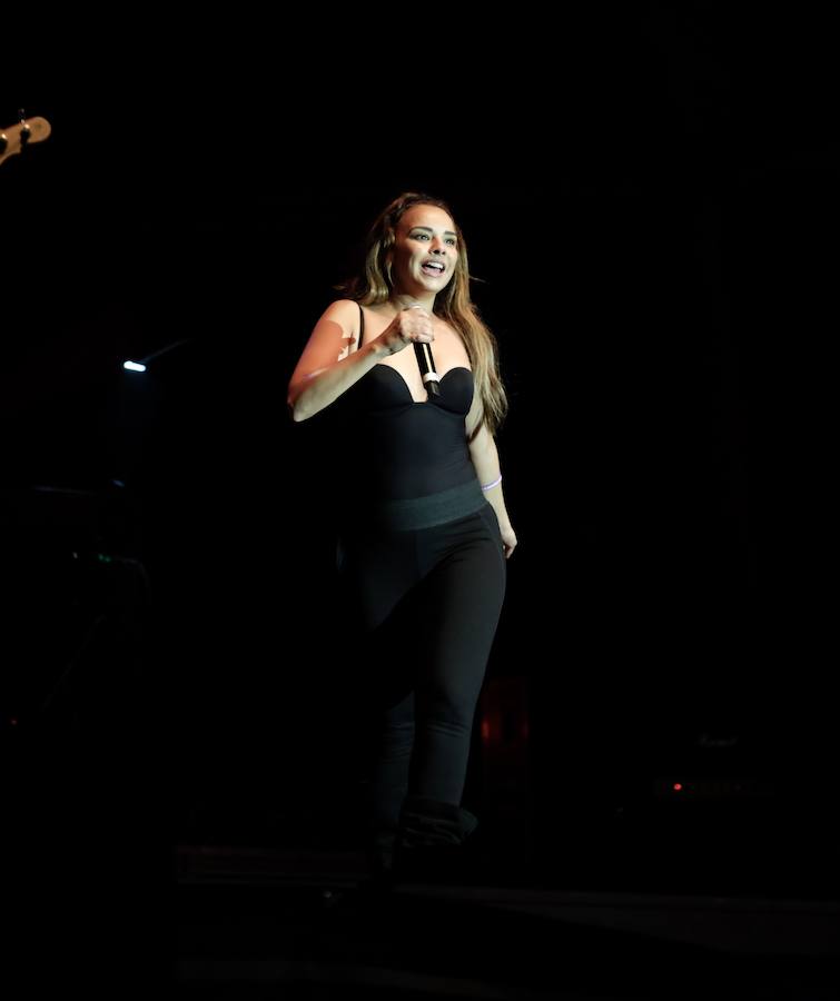 Fotos: Concierto de Chenoa en la Plaza Mayor de Valladolid durante las Fiestas de la Virgen de San Lorenzo 2018