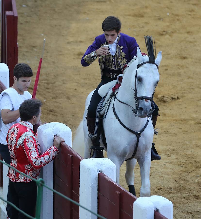 Fotos: Corrida de rejones en las fiestas de la Virgen de San Lorenzo 2018