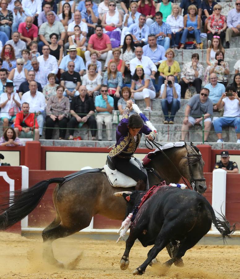 Fotos: Corrida de rejones en las fiestas de la Virgen de San Lorenzo 2018