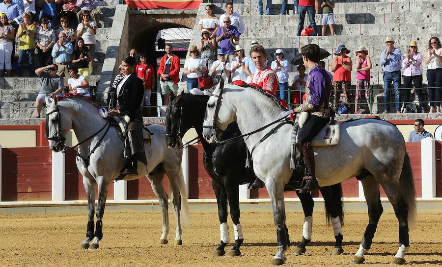 Fotos: Corrida de rejones en las fiestas de la Virgen de San Lorenzo 2018