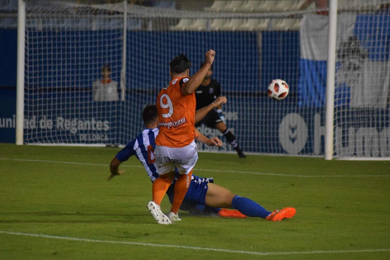 El equipo charro cae en la prórroga tras jugar con un futbolista más durante 90 minutos ante un rival de Tercera