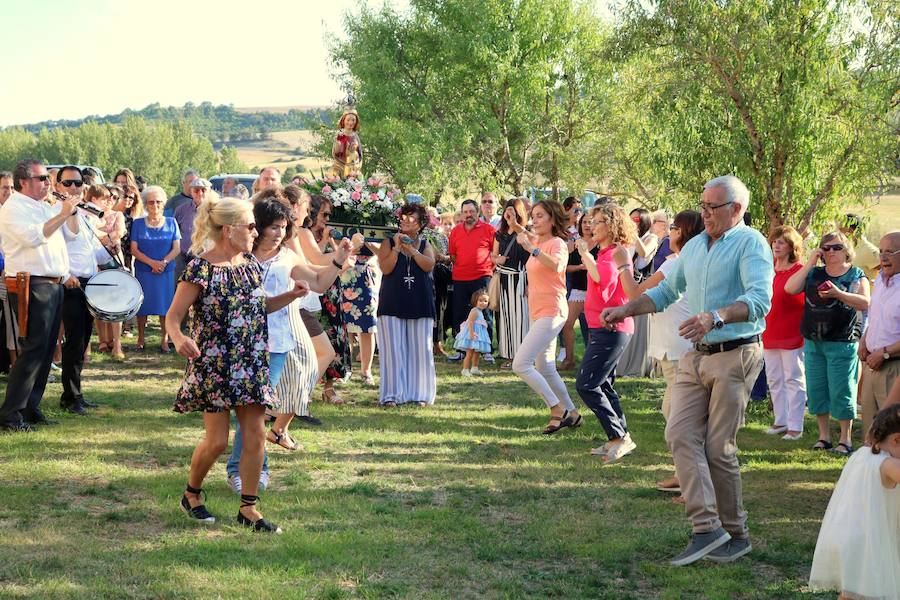 Fotos: Fiesta de la Virgen Del Campo enValdecañas de Cerrato