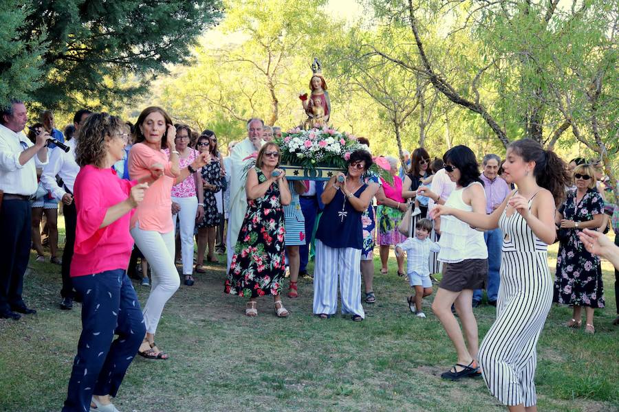 Fotos: Fiesta de la Virgen Del Campo enValdecañas de Cerrato