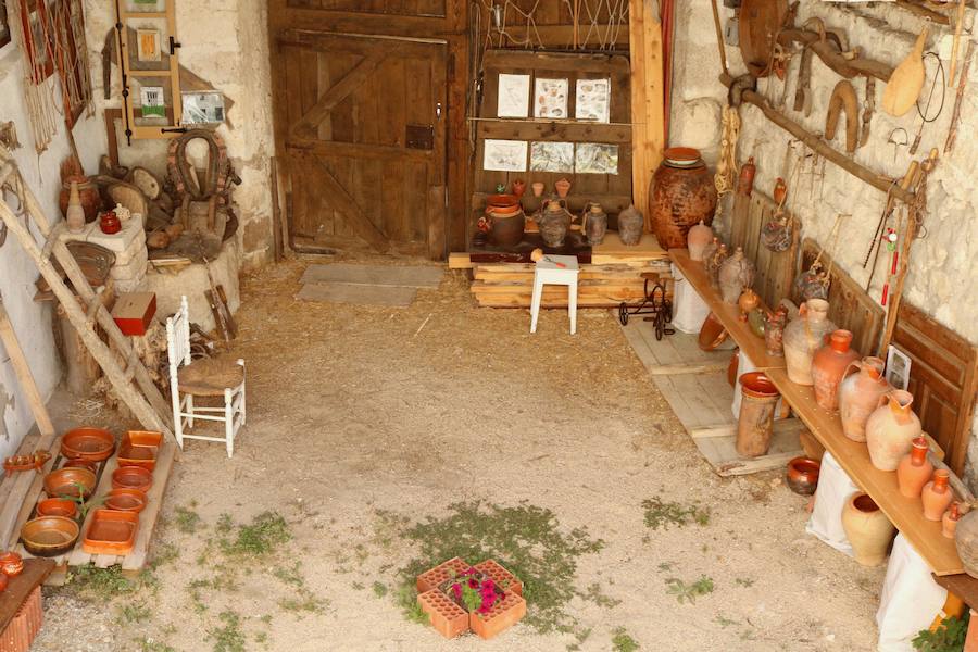 Fotos: Exposición etnográfica en Antigüedad