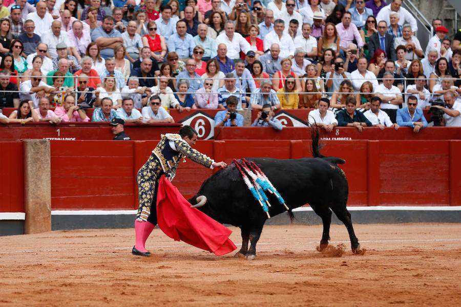 Fotos: El diestro salmantico Juan del Álamo triunfa en su tierra