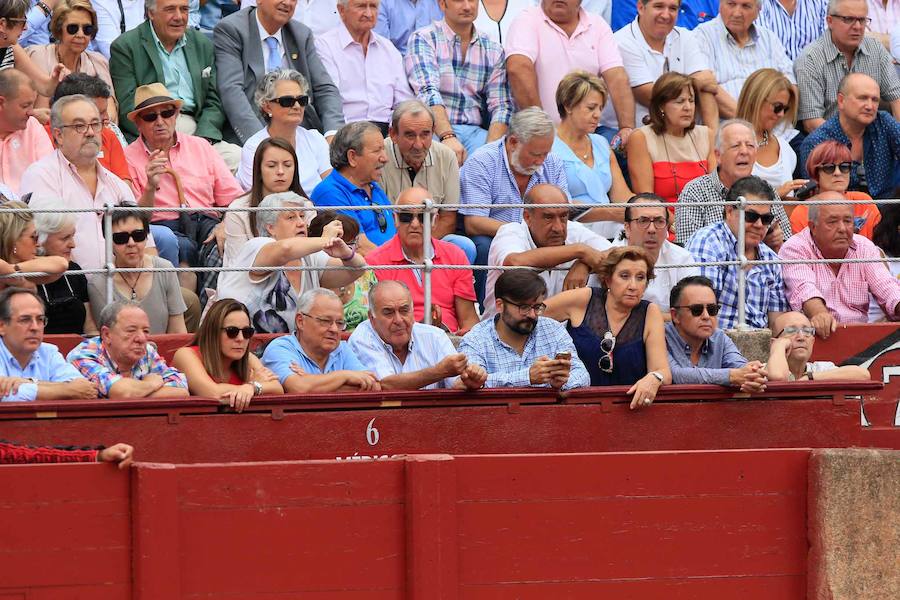 Fotos: El diestro salmantico Juan del Álamo triunfa en su tierra