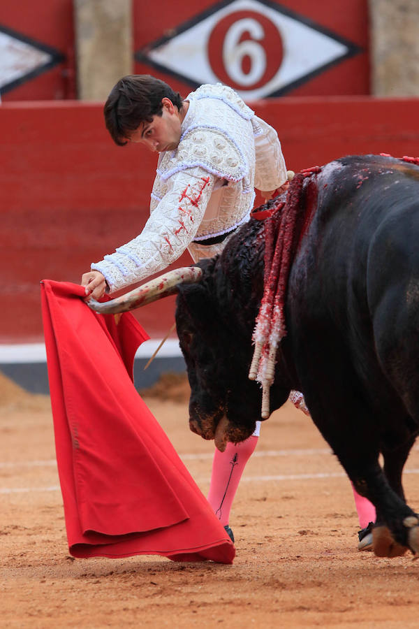 Fotos: El diestro salmantico Juan del Álamo triunfa en su tierra