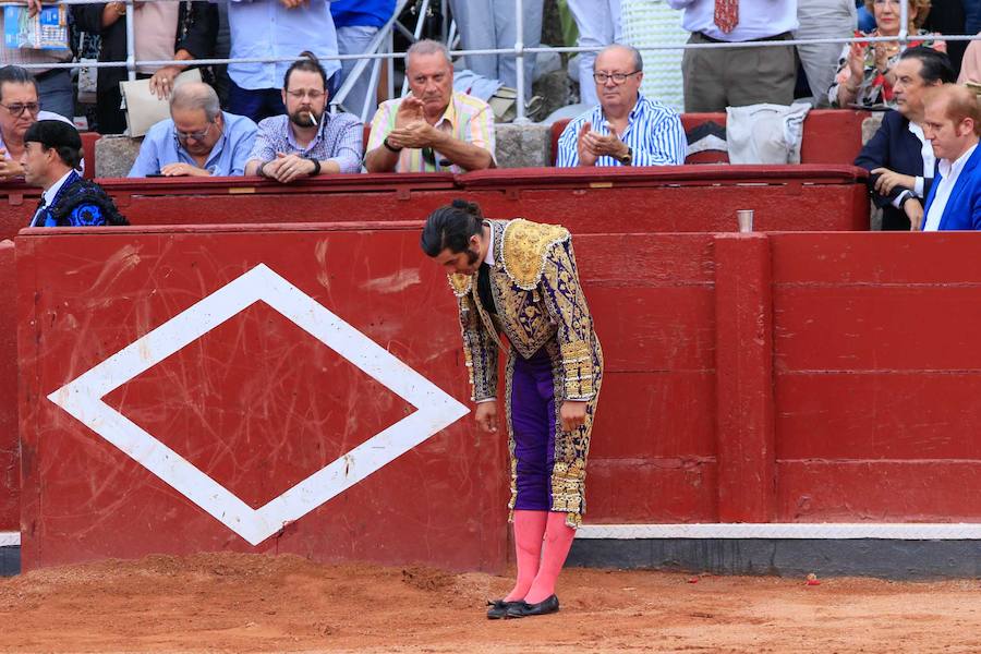 Fotos: El diestro salmantico Juan del Álamo triunfa en su tierra