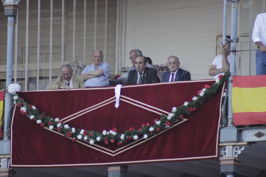 Fotos: López Chaves triunfa en La Glorieta ante Padilla y Joselito Adame