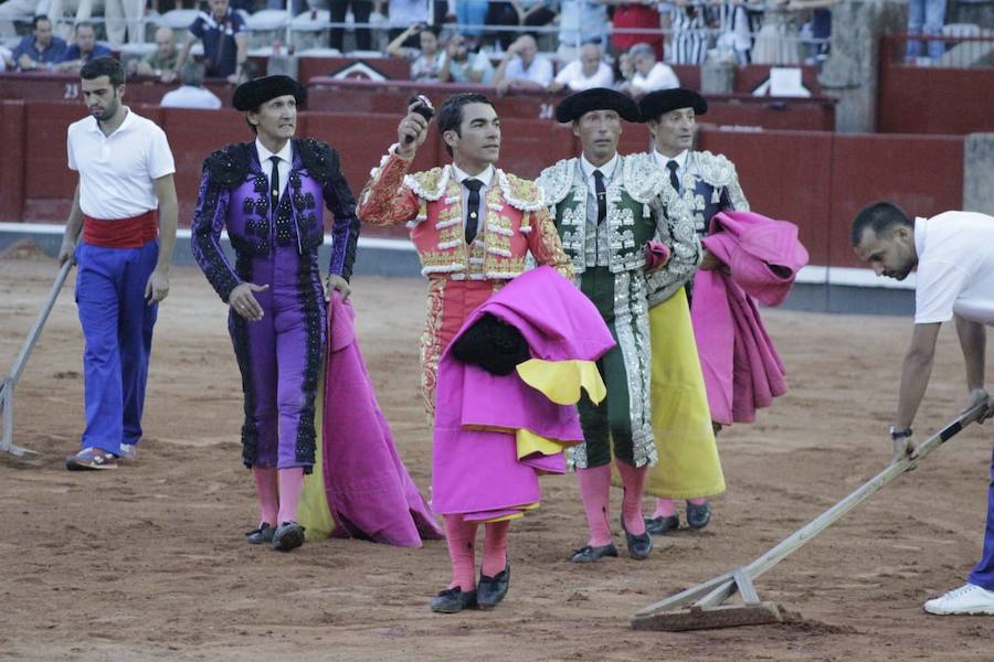 Fotos: López Chaves triunfa en La Glorieta ante Padilla y Joselito Adame