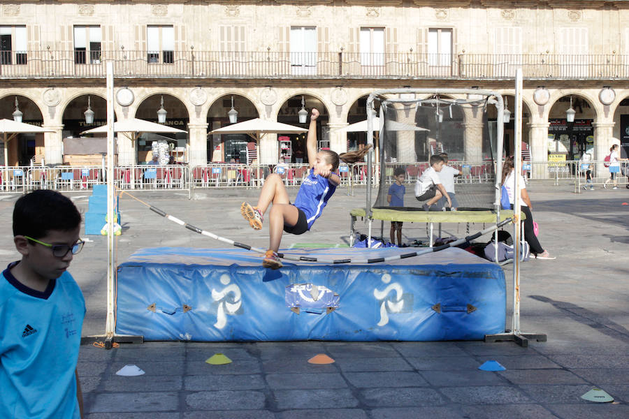 526 corredores participaron en esta tercera edición y tras hacer frente a los 10km de recorrido por la zona monumental, los ganadores fueron Ivá, Roade (Bikila) seguido de Ignacio Jesús González (Caja Rural At. Salamanca)