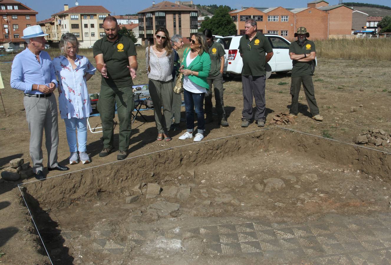 Los restos, descubiertos en el marco de la actual campaña de excavaciones, parecen corresponder a los niveles más antiguos del yacimiento, cuya datación podría estar entre los siglos I antes y después de Cristo