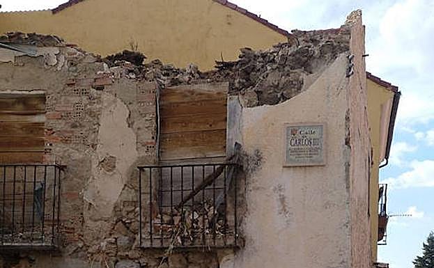 Estado del edificio tras el derrumbe del sábado.