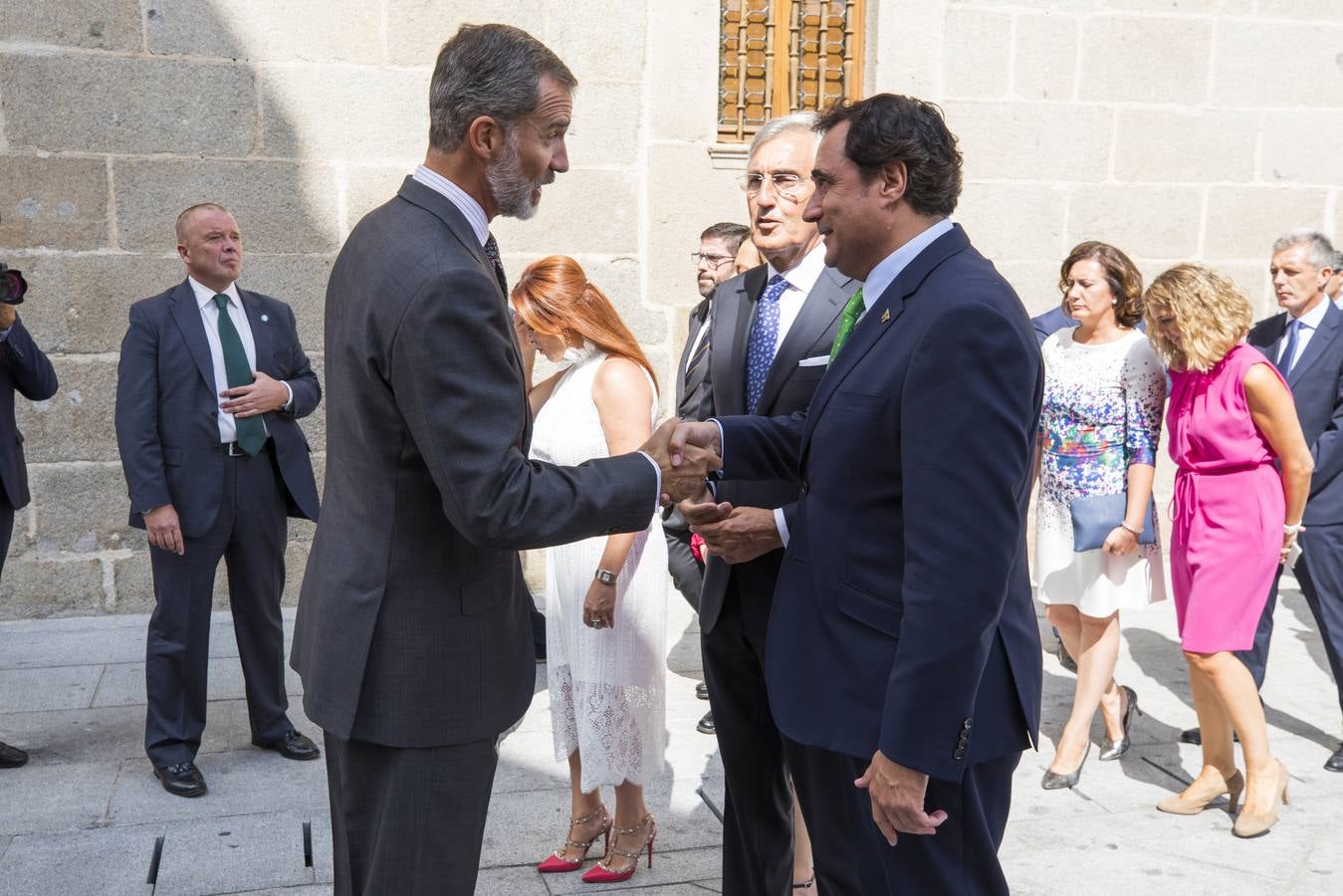 El monarca ha realizado su primera visita como rey a la ciudad para mostrar su respaldo al primer Año Jubilar Teresiano y para presidir el acto conmemorativo del 25 aniversario del Grupo de Ciudades Patrimonio de la Humanidad de España