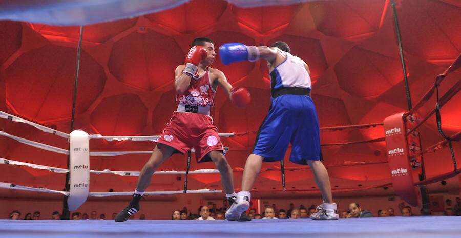 Fotos: Velada de boxeo en la Cúpula del Milenio: Adrián Tian vs Salvador Jiménez