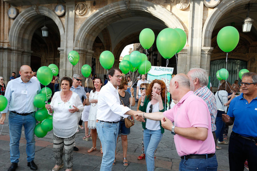 Fotos: Suelta de globos de AFA Salamanca por el Día Mundial del Alzheimer