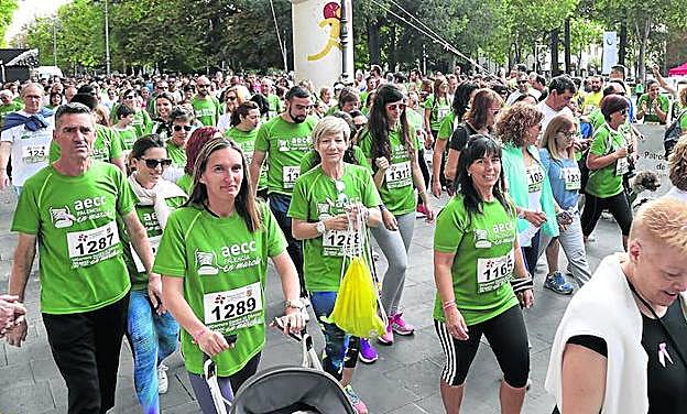 Una pasada carrera contra el cáncer en Palencia.