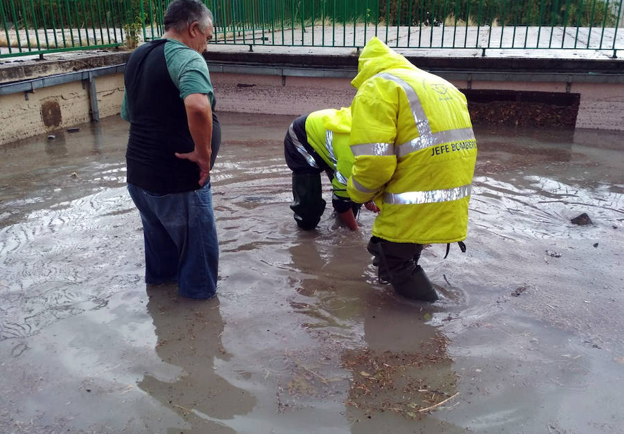 Fotos: Espectacular tromba de agua en Cuéllar