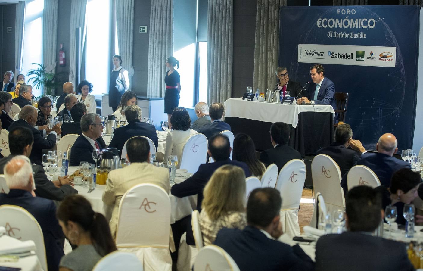 El presidente de Confederación Española de la Pequeña y Mediana Empresa (Cepyme) y candidato a la presidencia de la CEOE, ha asegurado en el foro que su gran preocupación a la hora de sumir las nuevas funciones, será «la puesta en valor de la figura del empresario, que no es emprendedor, ni autónomo. Es empresario»