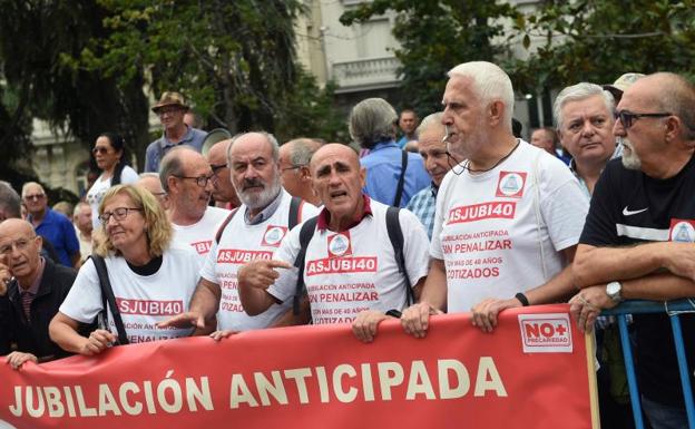 El Pacto de Toledo acuerda volver a subir las pensiones con el IPC real