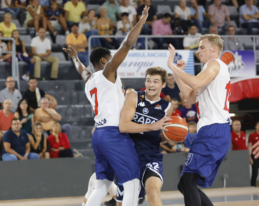 Fotos: Chocolates Trapa Palencia XX-XX Melilla Baloncesto