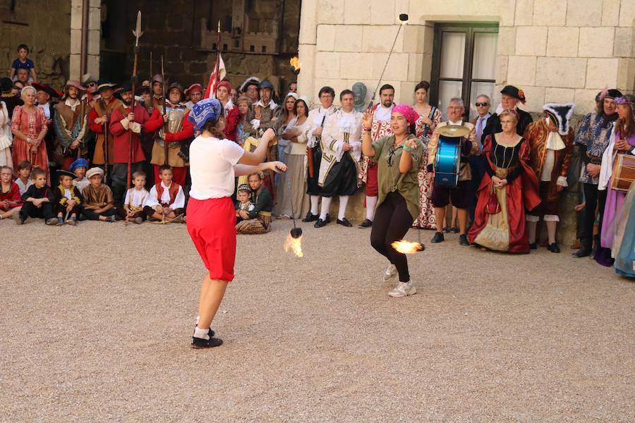 Fotos: Ampudia celebra una vistosa fiesta barroca