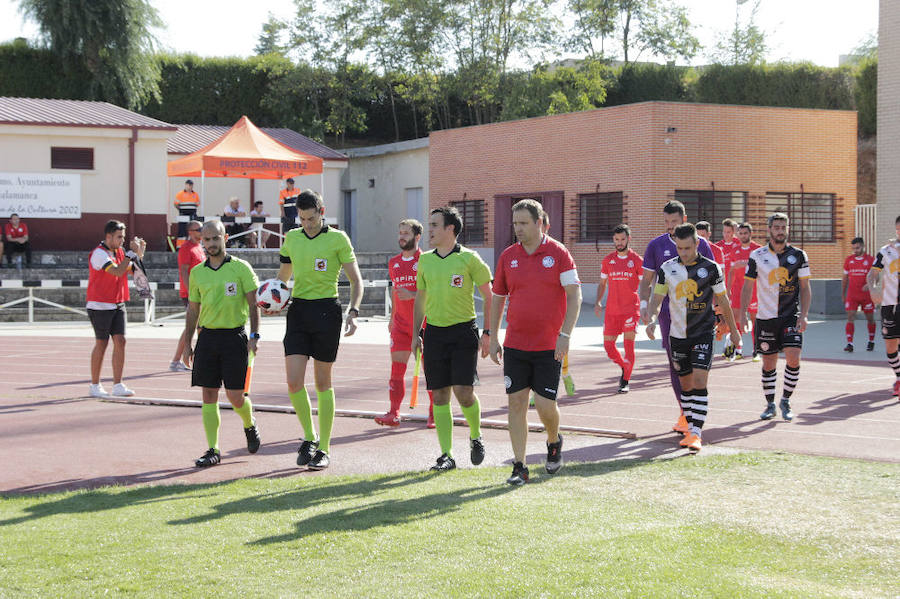 Fotos: Unionistas cae por la mínima ante la Cultural Leonesa (0-1)
