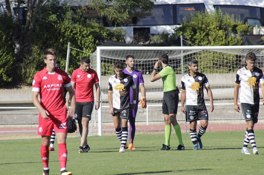 Fotos: Unionistas cae por la mínima ante la Cultural Leonesa (0-1)