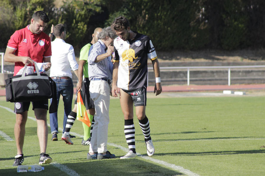 Fotos: Unionistas cae por la mínima ante la Cultural Leonesa (0-1)
