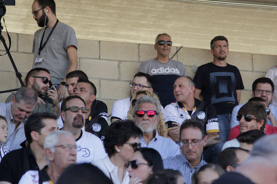 Fotos: Unionistas cae por la mínima ante la Cultural Leonesa (0-1)