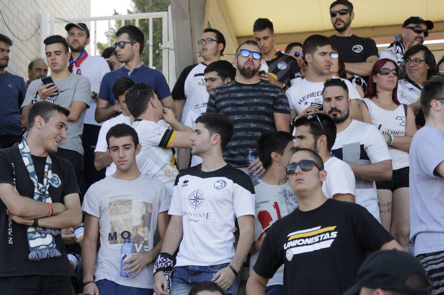 Fotos: Unionistas cae por la mínima ante la Cultural Leonesa (0-1)