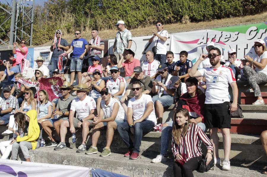 Fotos: Unionistas cae por la mínima ante la Cultural Leonesa (0-1)